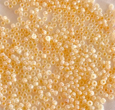 Matsuno MGB 11/0 Ceylon Pastel Peach Seed Bead