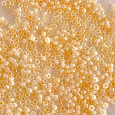 Matsuno MGB 11/0 Ceylon Pastel Peach Seed Bead