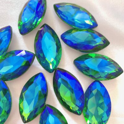 17x32mm Green Blue Glass Silver Foiled Pointed Back Navette Horse Eye Chaton