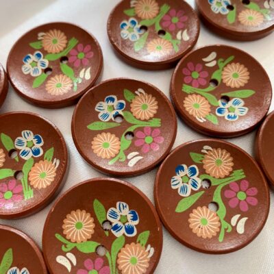 30mm Wildflower Wood Floral Button