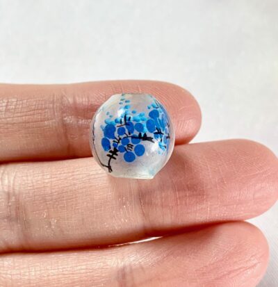 CLOSEUP_14mm Blue Cherry Blossom Chinese Inner Painted Handmade Glass Bead