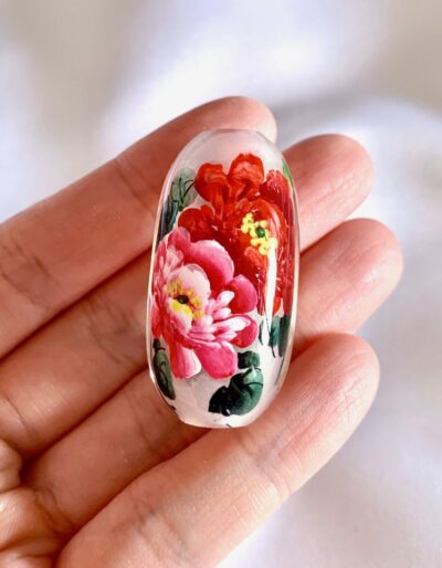 CLOSEUP_Pink & Red Peony Floral Chinese Inside Painting Handmade Glass Barrel Bead