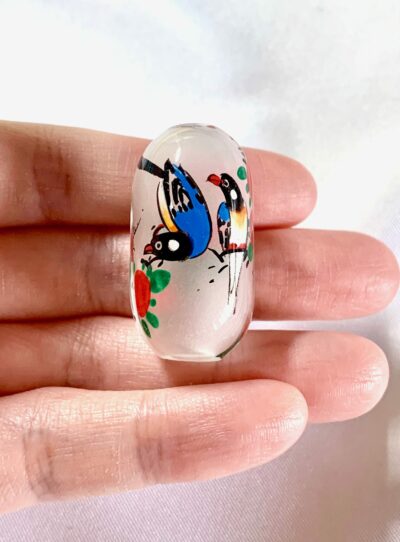 CLOSEUP_Twin Oriental Magpie Floral Chinese Inside Painting Handmade Glass Bead